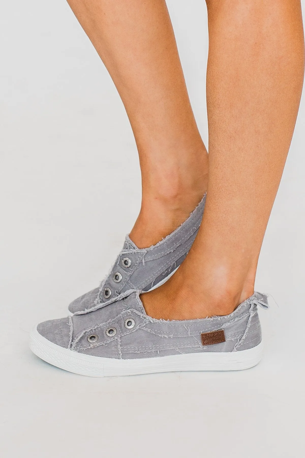 Blowfish Aussie Sneakers- Dirty Gray Smoked