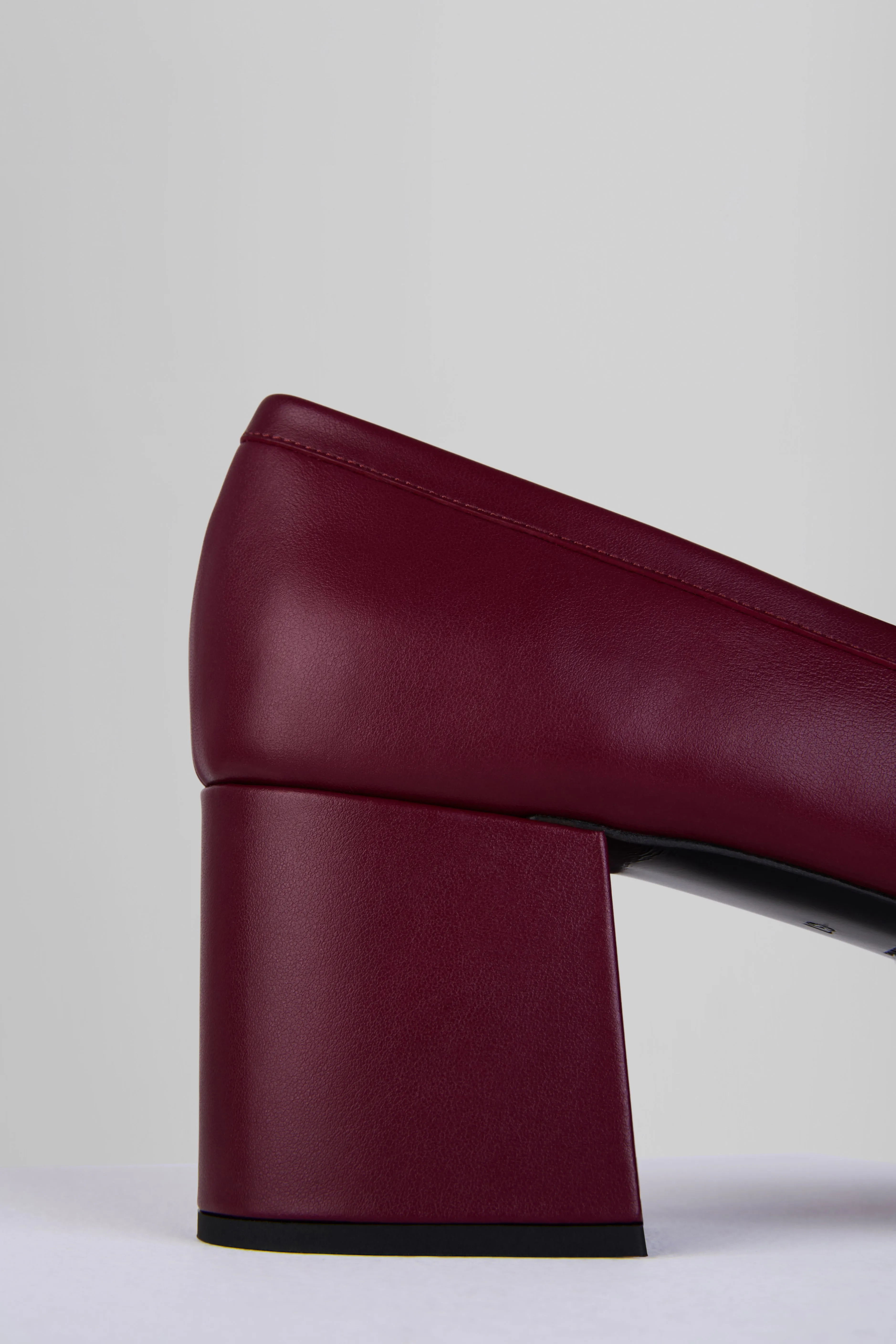 Myla Loafers in Vino