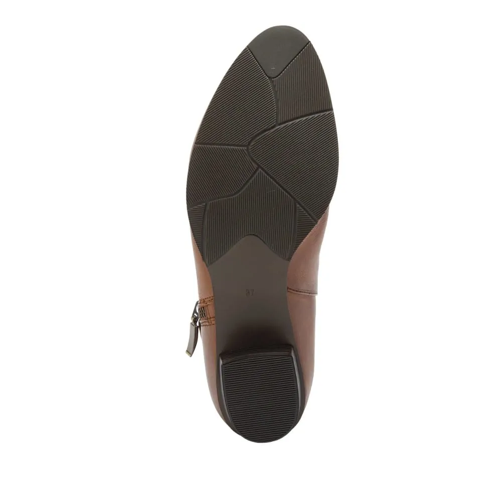 Spring Step Shoes Stockholm Women's Sophisticated and Stylish Leather Ankle Boots