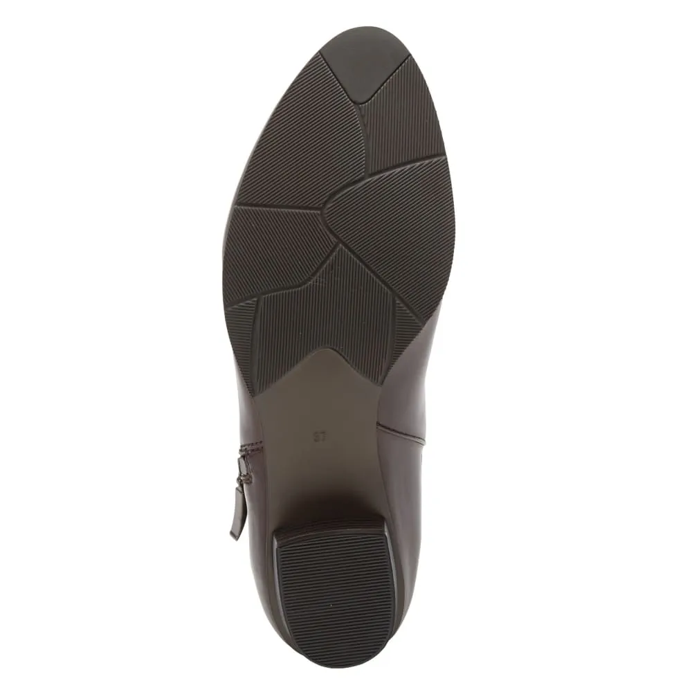 Spring Step Shoes Stockholm Women's Sophisticated and Stylish Leather Ankle Boots