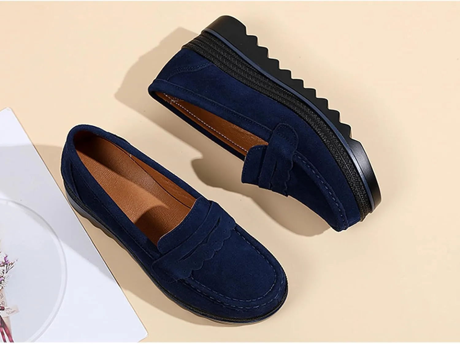 Yuizko Women's Suede Slip-On Platform Loafers with Arch Support,Casual Soft Comfortable Moccasin Sneakers Non-Slip Orthopedic Penny Walking Shoes